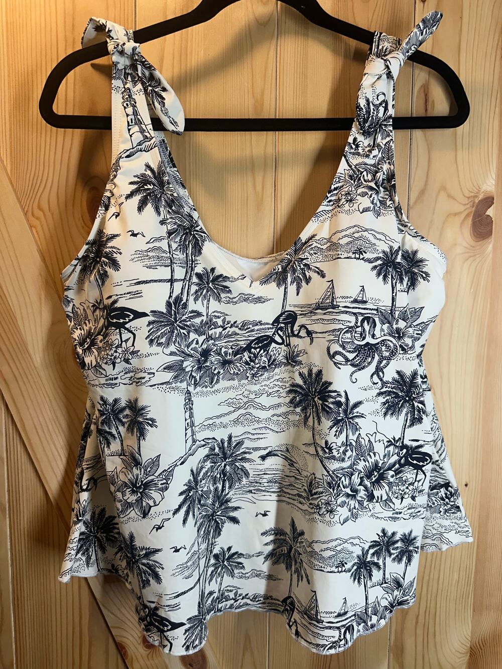 Lands' End V-Neck Tie Shoulder Tankini Swim Top Tropical Scene NWT - Size 16